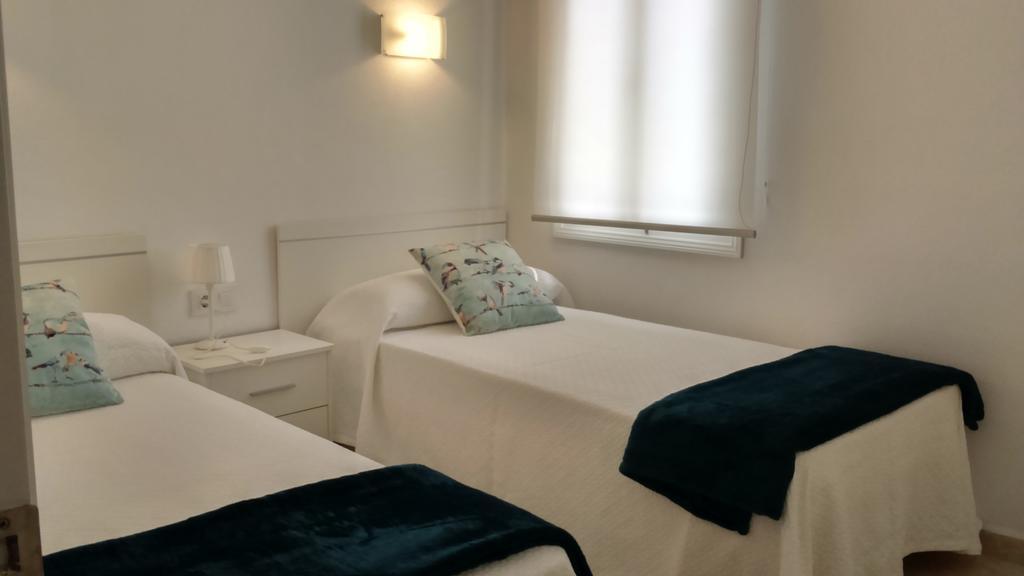 Grupoandria Villa Dora Cala'N Blanes  Pokoj fotografie